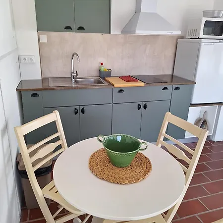Casa Adega Do Mosteiro - Gæstehus Caldas Da Rainha