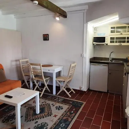 Casa Adega Do Mosteiro - ゲストハウス 3*